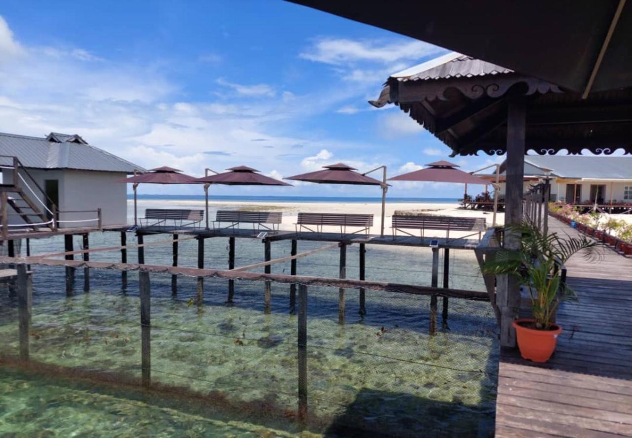 Santiri Resort Semporna Esterno foto